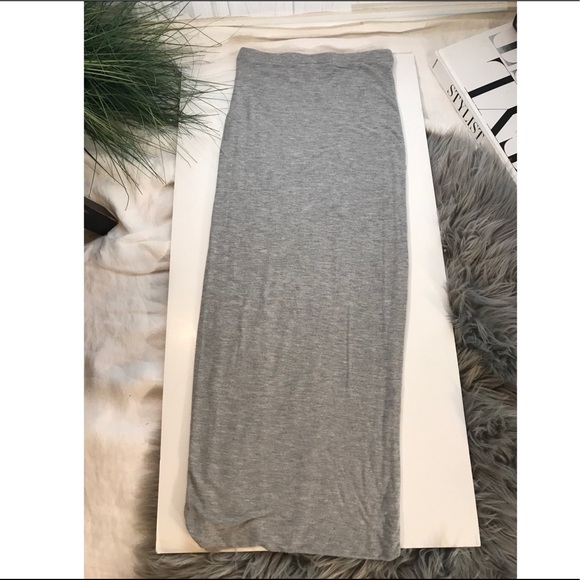 Bisou Bisou pencil skirt - Picture 2 of 3